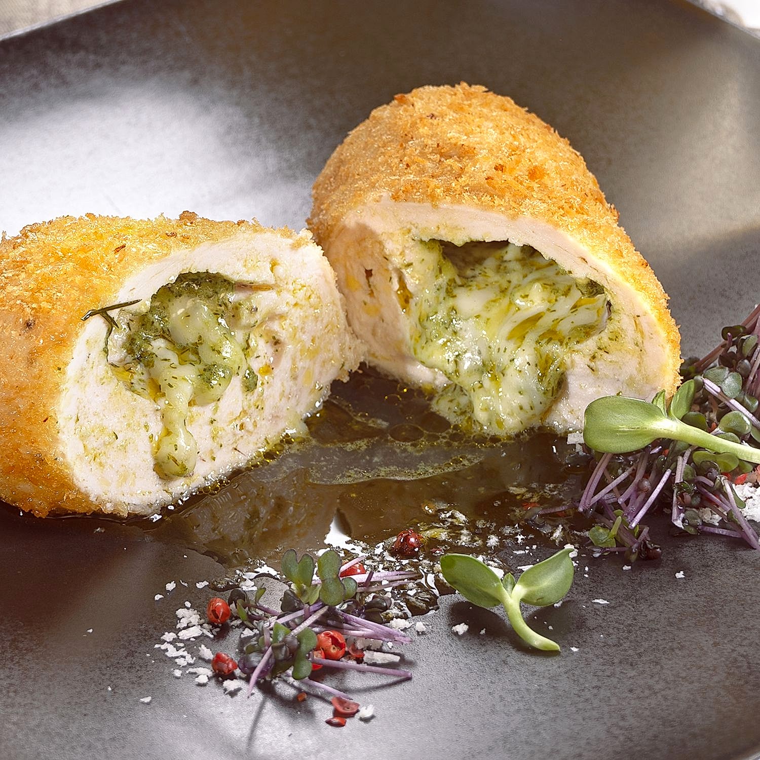 Котлета по-киевски Котлета по-киевски