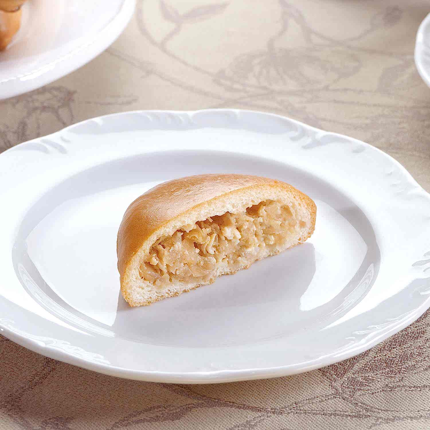 Пирожок с капустой Пирожок с капустой