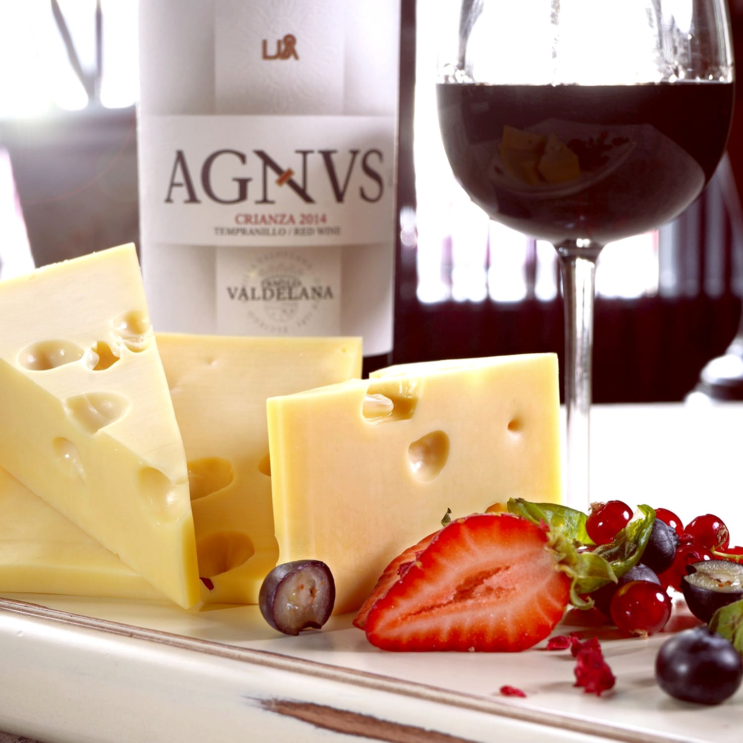 Сыр Маасдам * Сыр Маасдам *