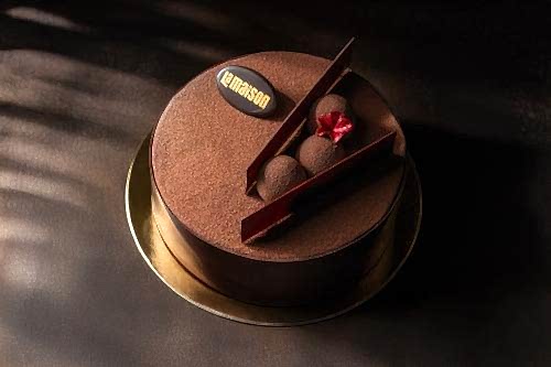 Шоколадный с вишней