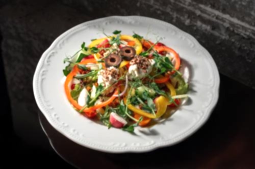 Салат деревенский из свежих овощей Салат деревенский из свежих овощей