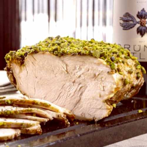 Филе индейки с фисташками *