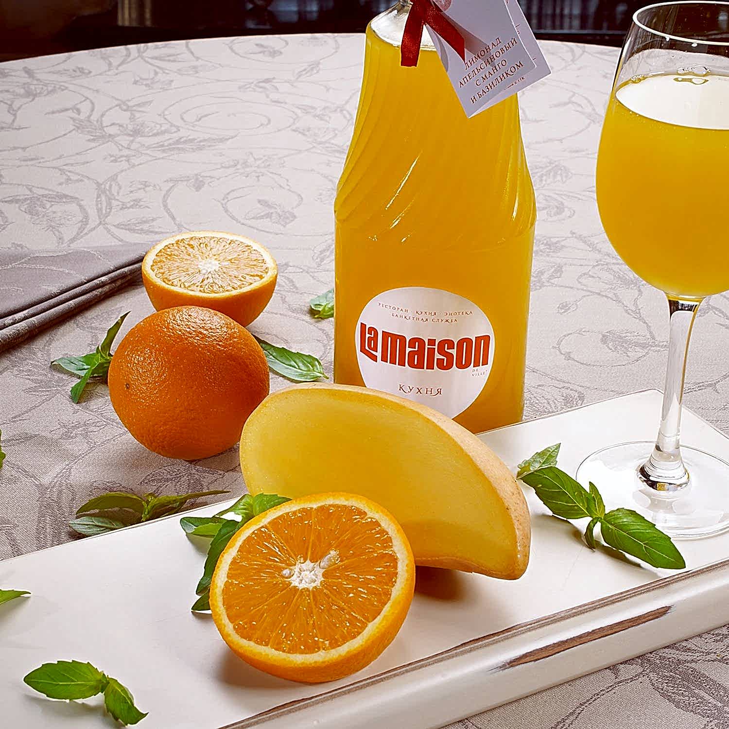 Лимонад Апельсин с манго и базиликом Лимонад Апельсин с манго и базиликом